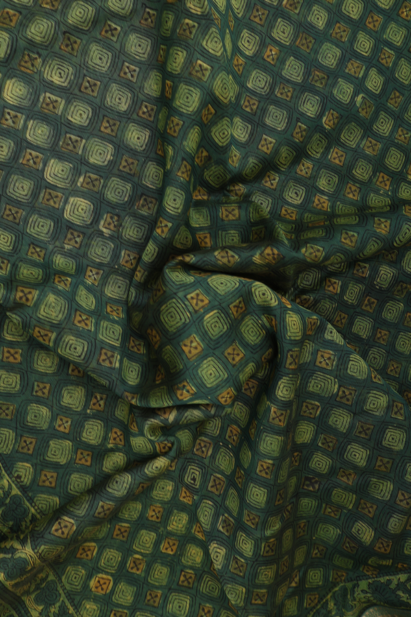 Chanderi Silk Cotton Saree In Fern Green With Allover Design