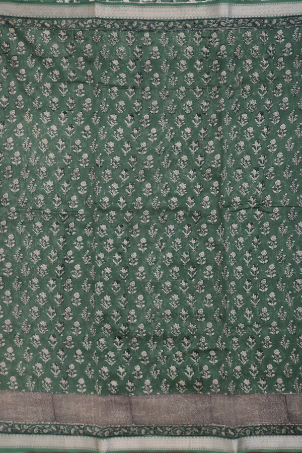 Chanderi Silk Cotton Saree In Fern Green With Floral Buttas