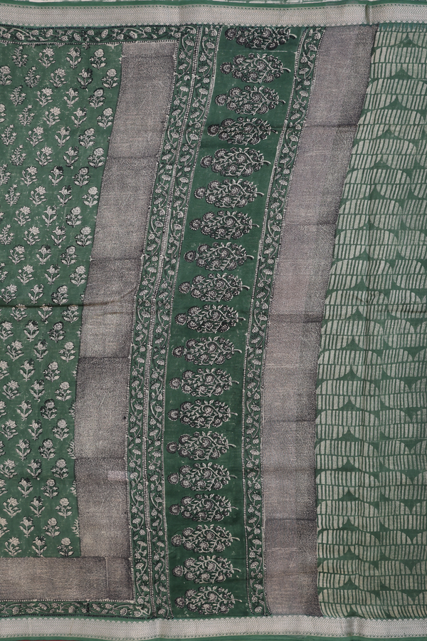 Chanderi Silk Cotton Saree In Fern Green With Floral Buttas