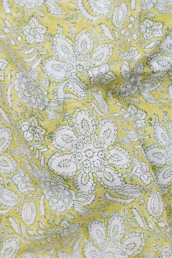 Chanderi Silk Cotton Saree In Light Yellow With Floral Design