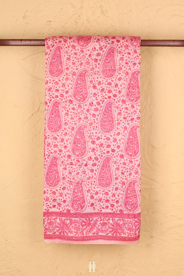 Chanderi Silk Cotton Saree In Peach With Paisley Design