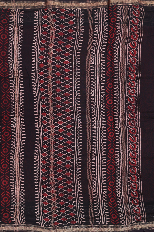 Chanderi Silk Cotton Saree In Red With Printed Design