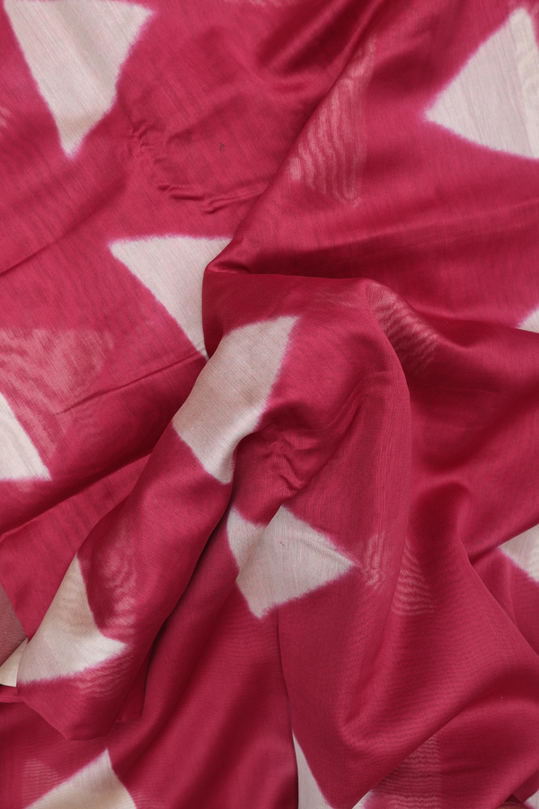 Chanderi Silk Cotton Saree In Red With Printed Design
