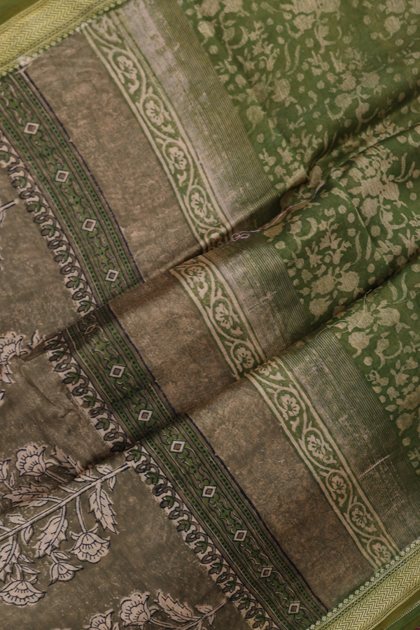 Chanderi Silk Cotton Saree Mehandi Green With Floral Design
