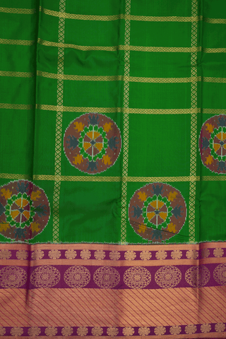 Checks Design Emerald Green Kanchipuram Silk Saree