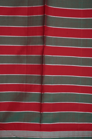 Checks Design Red And Green Kanchipuram Silk Saree