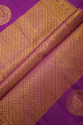 Checks With Buttas Mehendi Green Kanchipuram Silk Saree