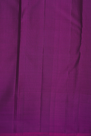 Checks With Buttas Mehendi Green Kanchipuram Silk Saree