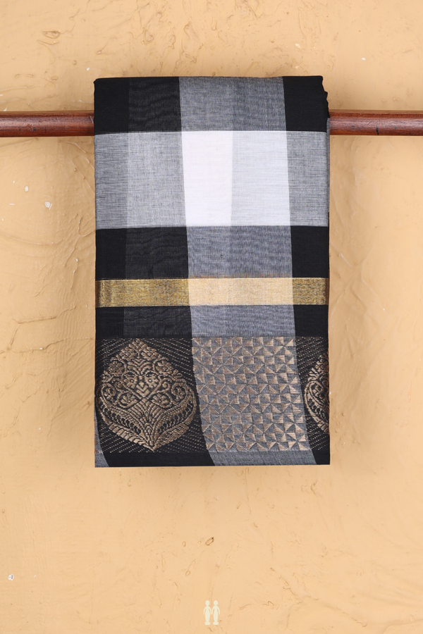 Chettinadu Cotton Saree In Black And White With Checks Design