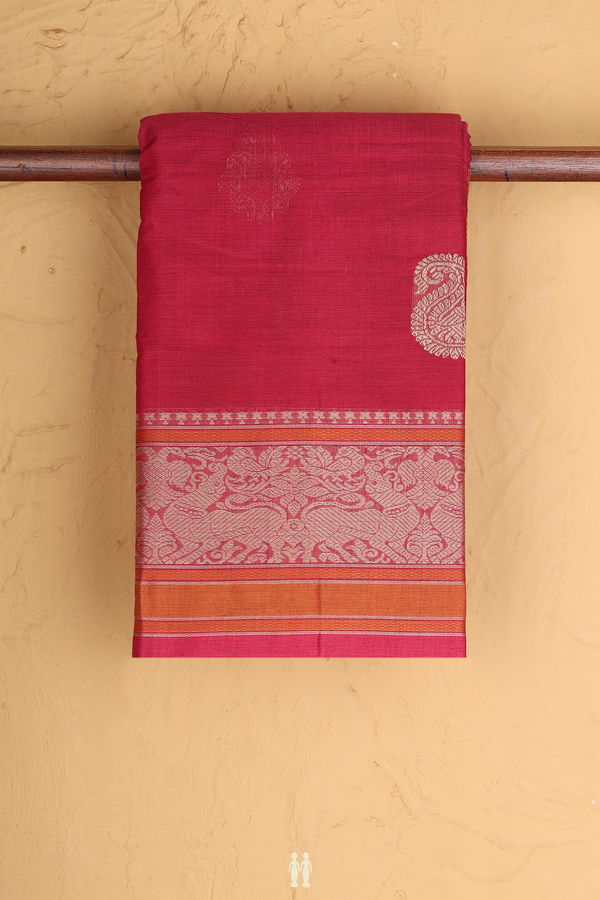 Chettinadu Cotton Saree In Blush Red With Paisley Buttas