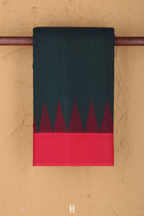 Chettinadu Cotton Saree In Dark Green With Contrast Border