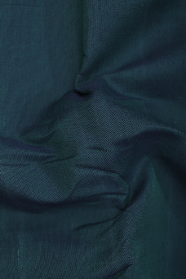 Chettinadu Cotton Saree In Dark Green With Contrast Border