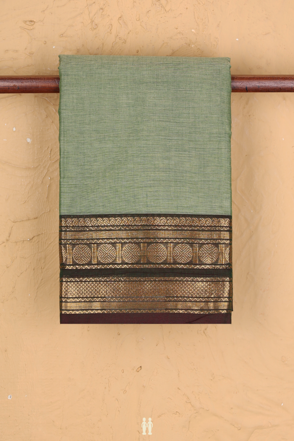 Chettinadu Cotton Saree In Green With Rudraksh Border