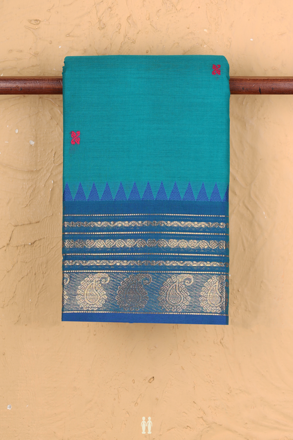 Chettinadu Cotton Saree In Green With Threadwork Buttas