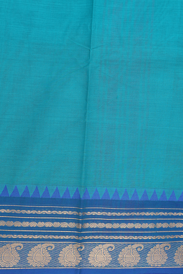 Chettinadu Cotton Saree In Green With Threadwork Buttas