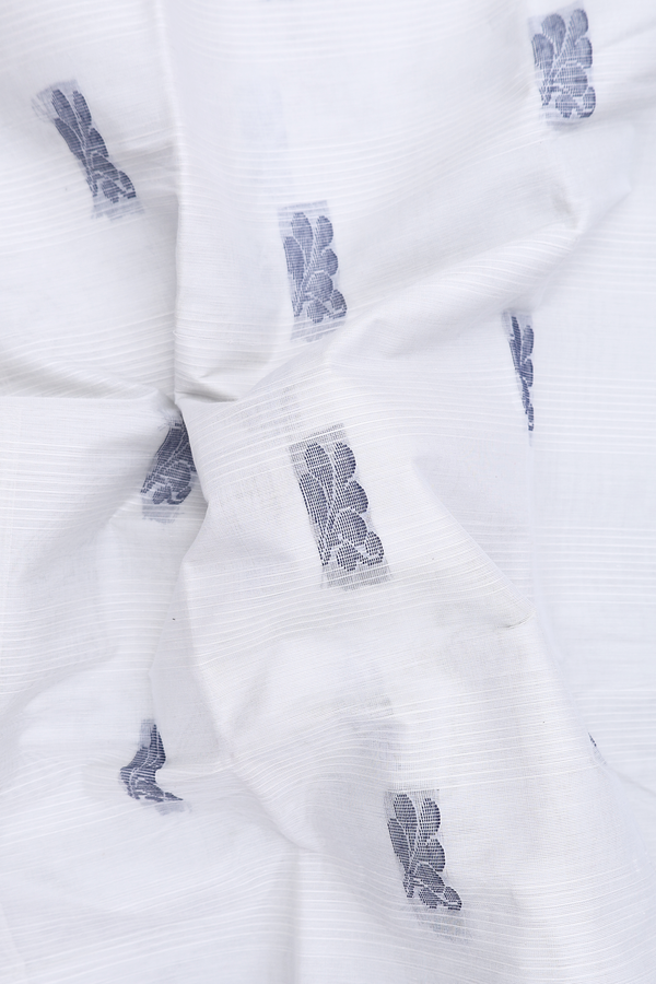 Chettinadu Cotton Saree In Grey With Threadwork Buttas
