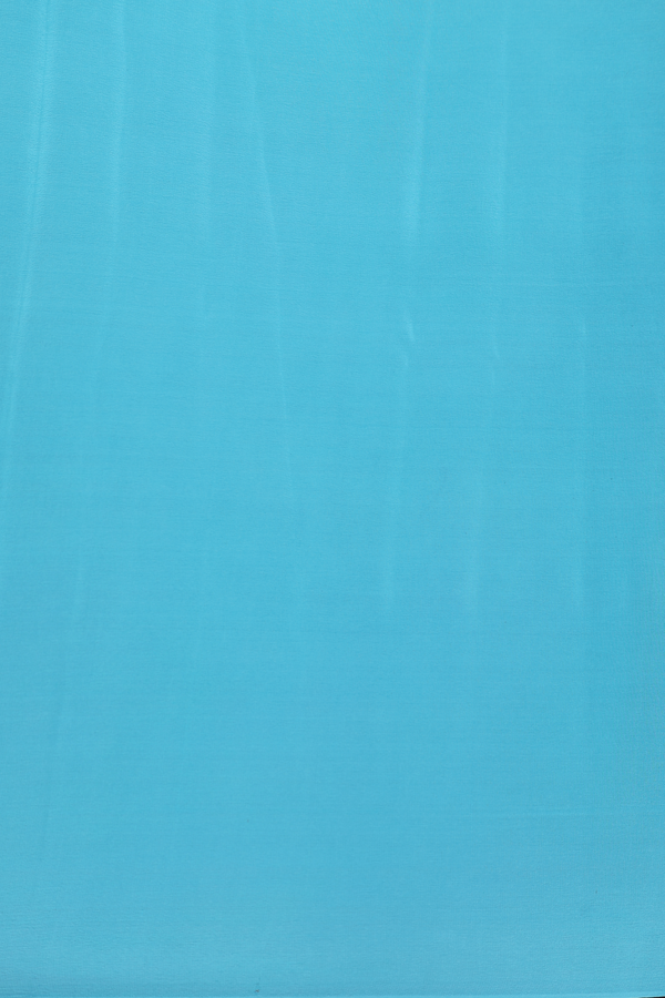 Chiffon Saree In White With Floral Design