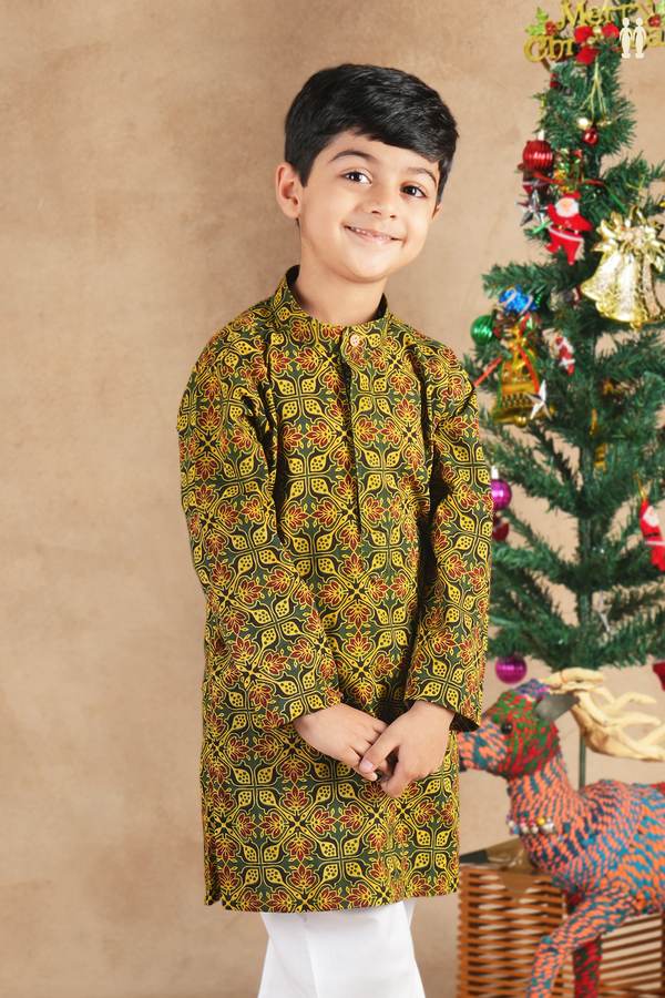 Chinese Collar Printed Design Green Cotton Long Kurta