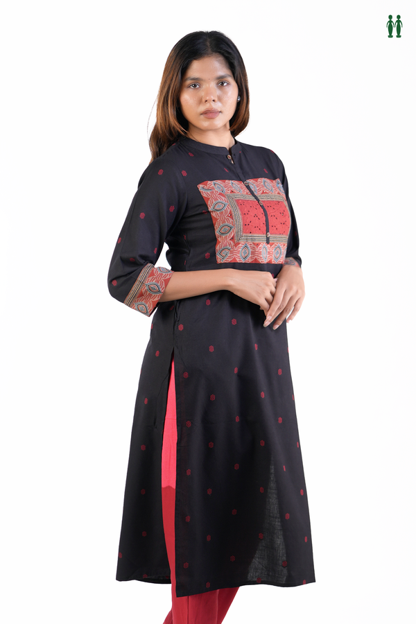 Chinese Neck Threadwork Buttas Black Cotton Long Kurta