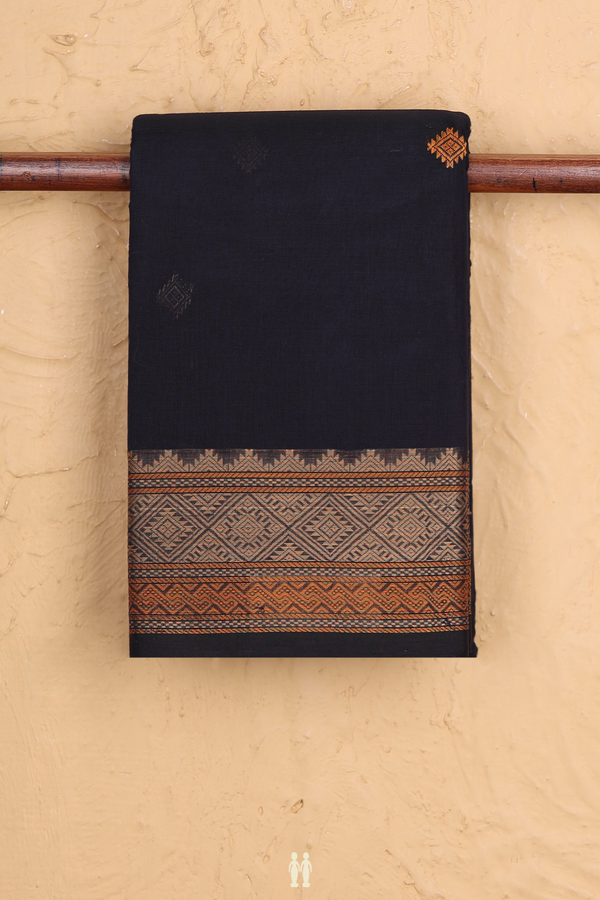 Coimbatore Cotton Saree In Black With Threadwork Buttas