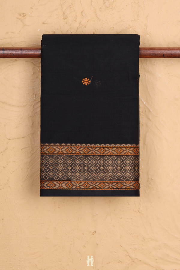 Coimbatore Cotton Saree In Black With Threadwork Buttas