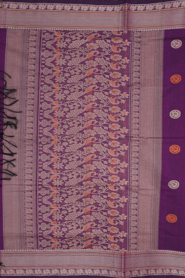 Coimbatore Cotton Saree In Grape Purple With Peacock Buttas
