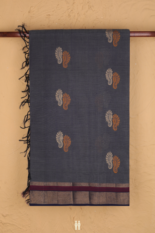 Coimbatore Cotton Saree In Grey With Threadwork Motifs
