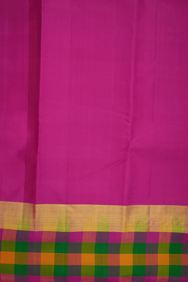 Contrast Zari Border Plain Magenta Kanchipuram Silk Saree