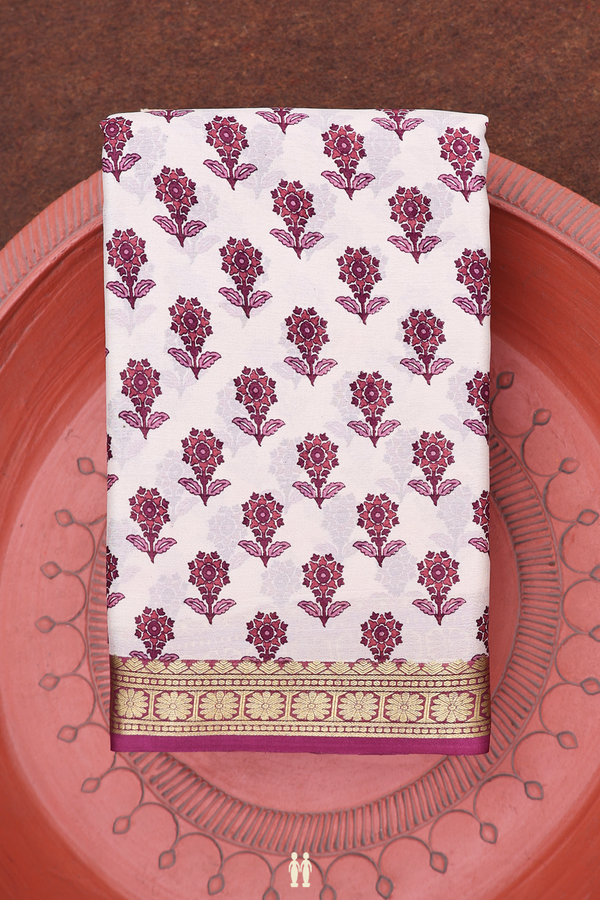 Crepe Saree In Ivory With Floral Buttas