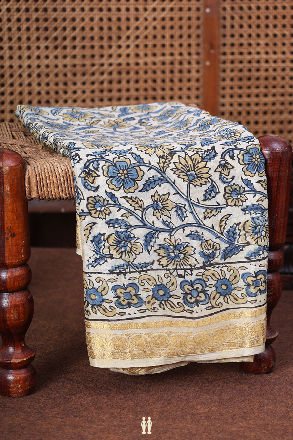 Crepe Saree In Beige With Floral Printed Design