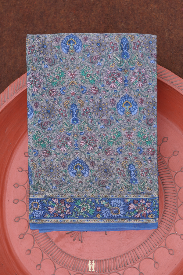 Crepe Saree In Grey With Floral Printed Design