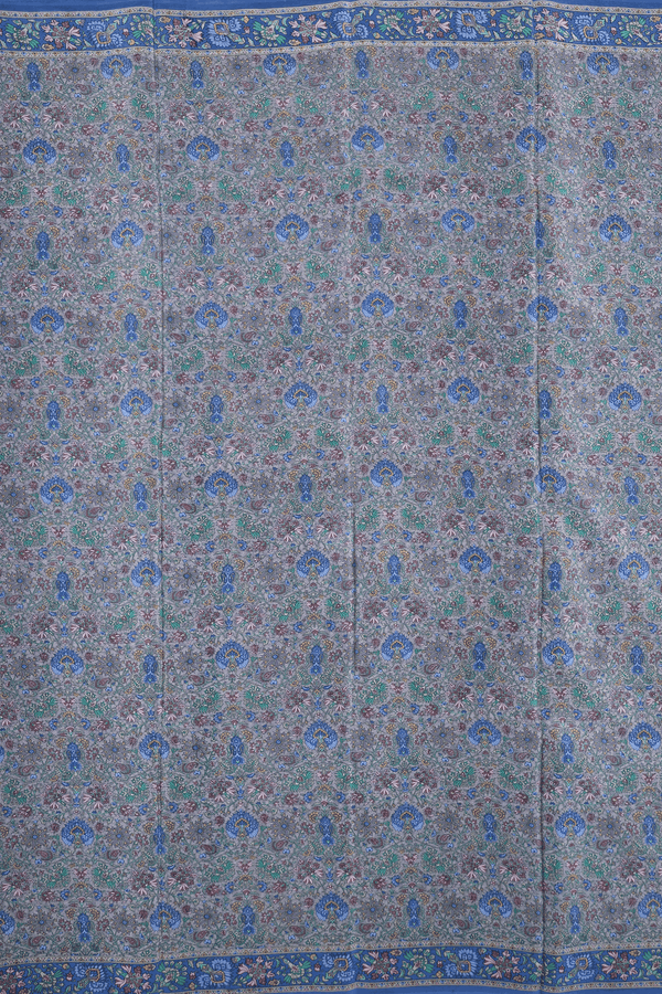 Crepe Saree In Grey With Floral Printed Design