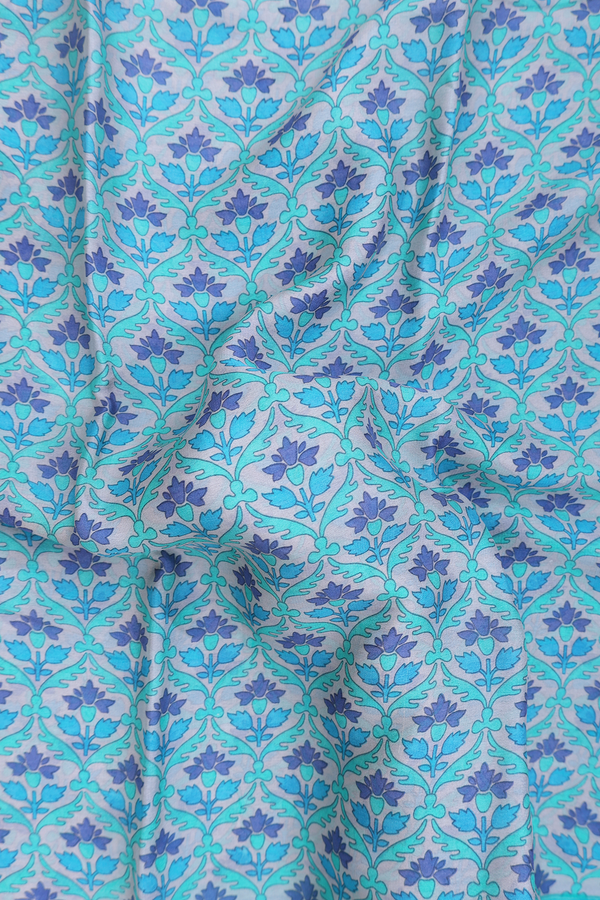 Crepe Saree In Light Grey With Floral Design