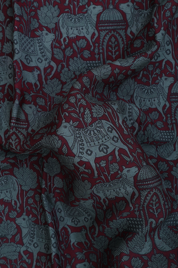Crepe Saree In Maroon With Printed Design