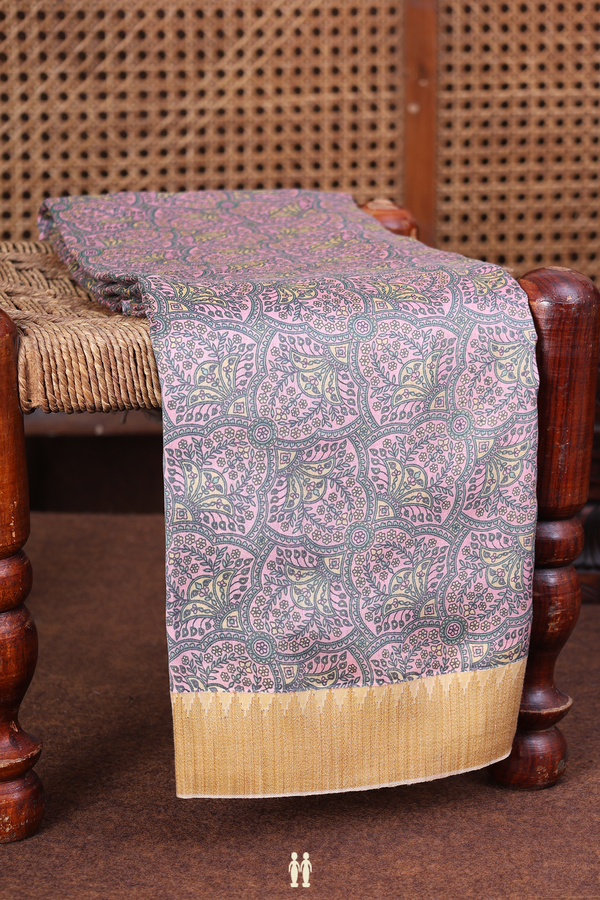 Crepe Saree In Pink With Floral Printed Design