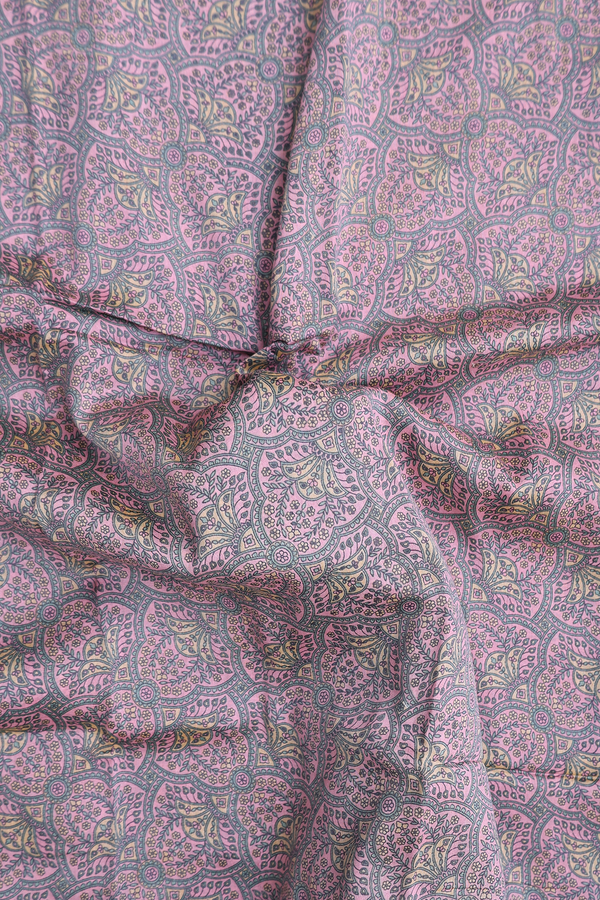 Crepe Saree In Pink With Floral Printed Design