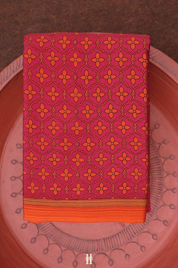 Crepe Saree In Rose Red With Scallop Design