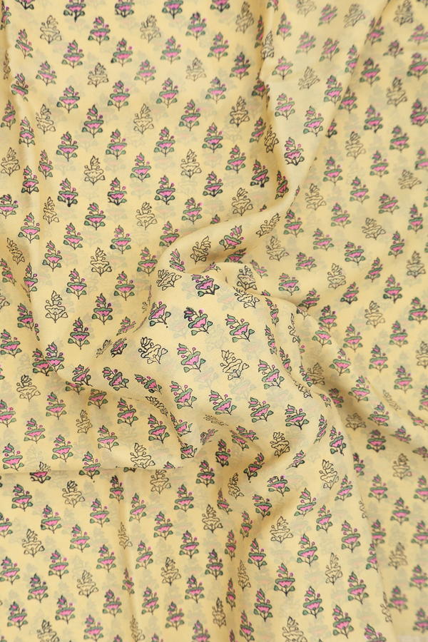 Crepe Saree In Yellow With Floral Design