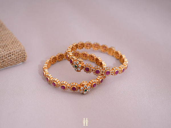 Crystal And Pink Stone Gold Plated Silver Screw Bangles