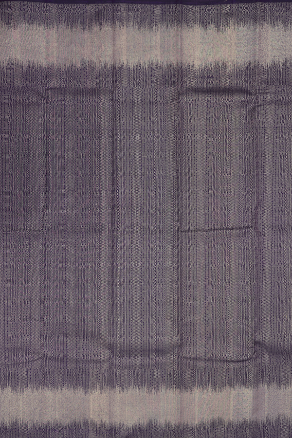 Kanchipuram Silk Saree In Regal Purple With Floral Motifs