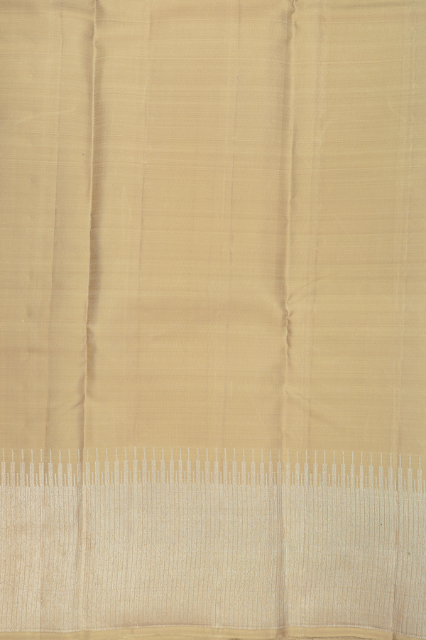 Kanchipuram Silk Saree In Brown With Malli Moggu Buttas