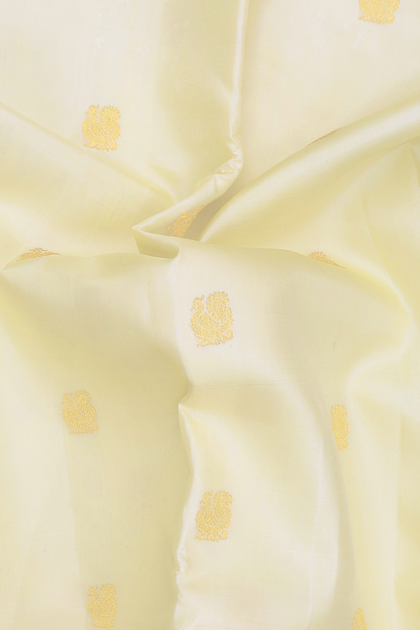 Kanchipuram Silk Saree In Off White With Peacock Buttas