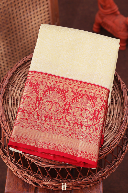 Kanchipuram Silk Saree In Off White With Diamond Design