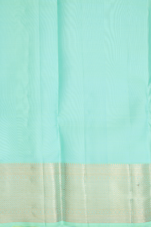 Kanchipuram Silk Saree In Seafoam Green With Brocade Design