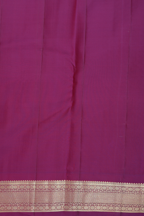 Kanchipuram Silk Saree In Pink With Peacock Buttas