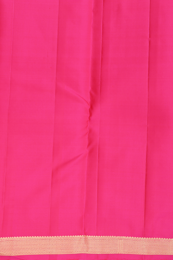 Kanchipuram Silk Saree In Rani Pink With Zari Motifs