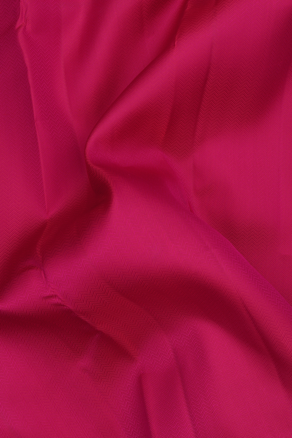 Kanchipuram Silk Saree In Dark Pink With Chevron Design