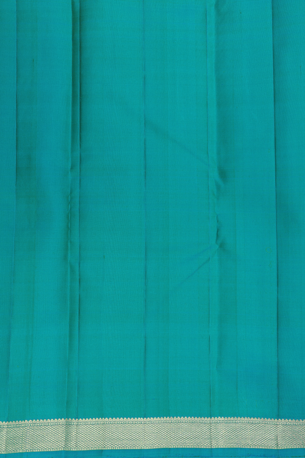 Kanchipuram Silk Saree In Dual Tone With Peacock Motifs
