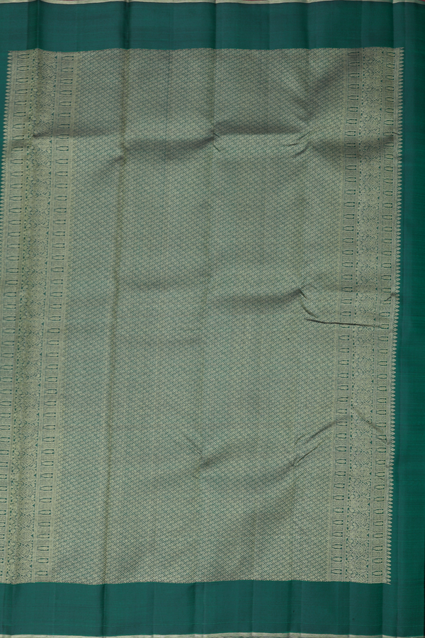 Kanchipuram Silk Saree In Dark Green With Jacquard Pattern