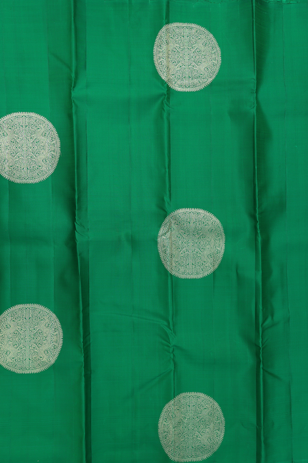 Kanchipuram Silk Saree In Bold Green With Mandala Design